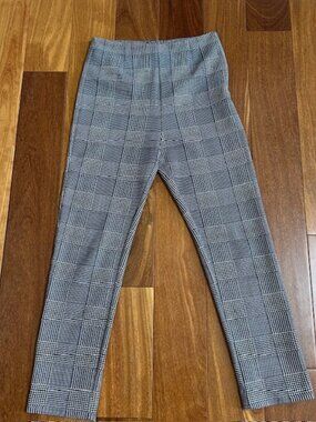 Forever 21 pants houndstooth black & white pants